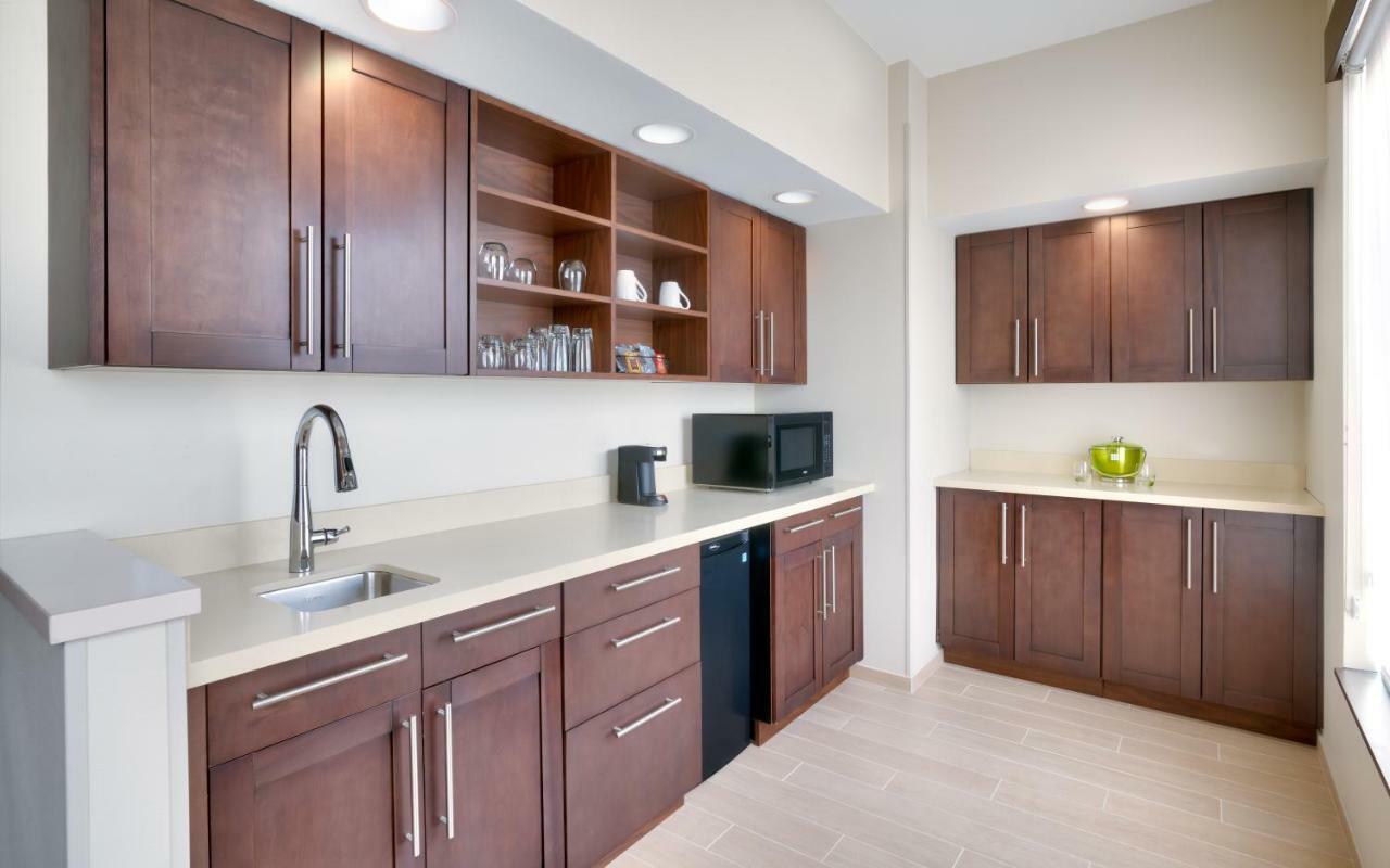 Hyatt Place Anchorage-Midtown Dış mekan fotoğraf