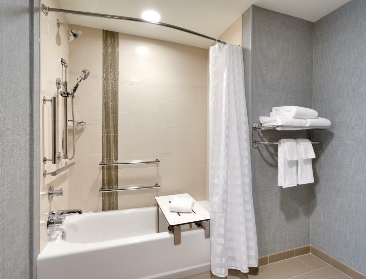 Hyatt Place Anchorage-Midtown Dış mekan fotoğraf
